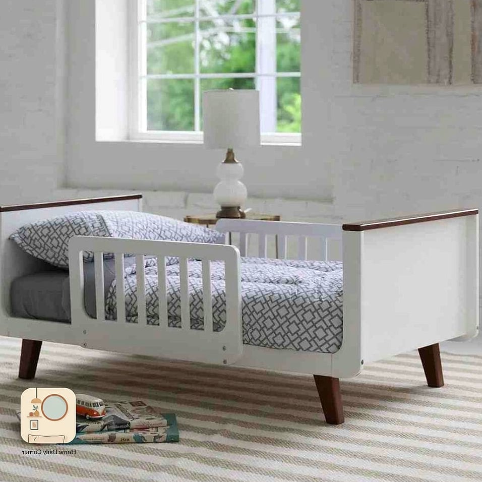 Convertible Toddler to Teen Bedroom