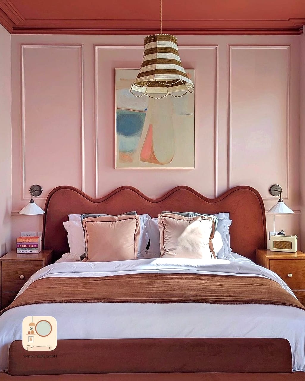 Curved Headboard Nook