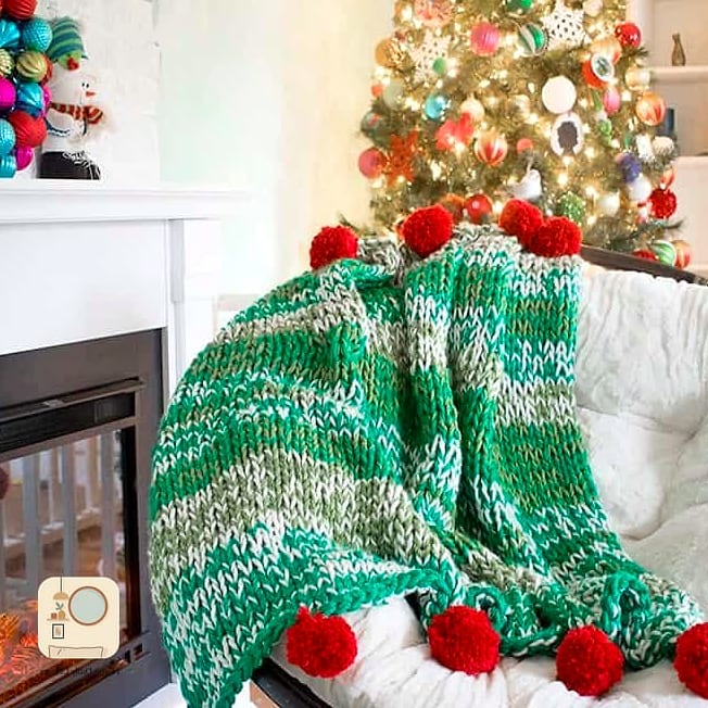 30 Beautiful Holiday Bedroom Decor Inspiration Photos Worth Saving 6 Layered Knit Throws in Neutral Tones