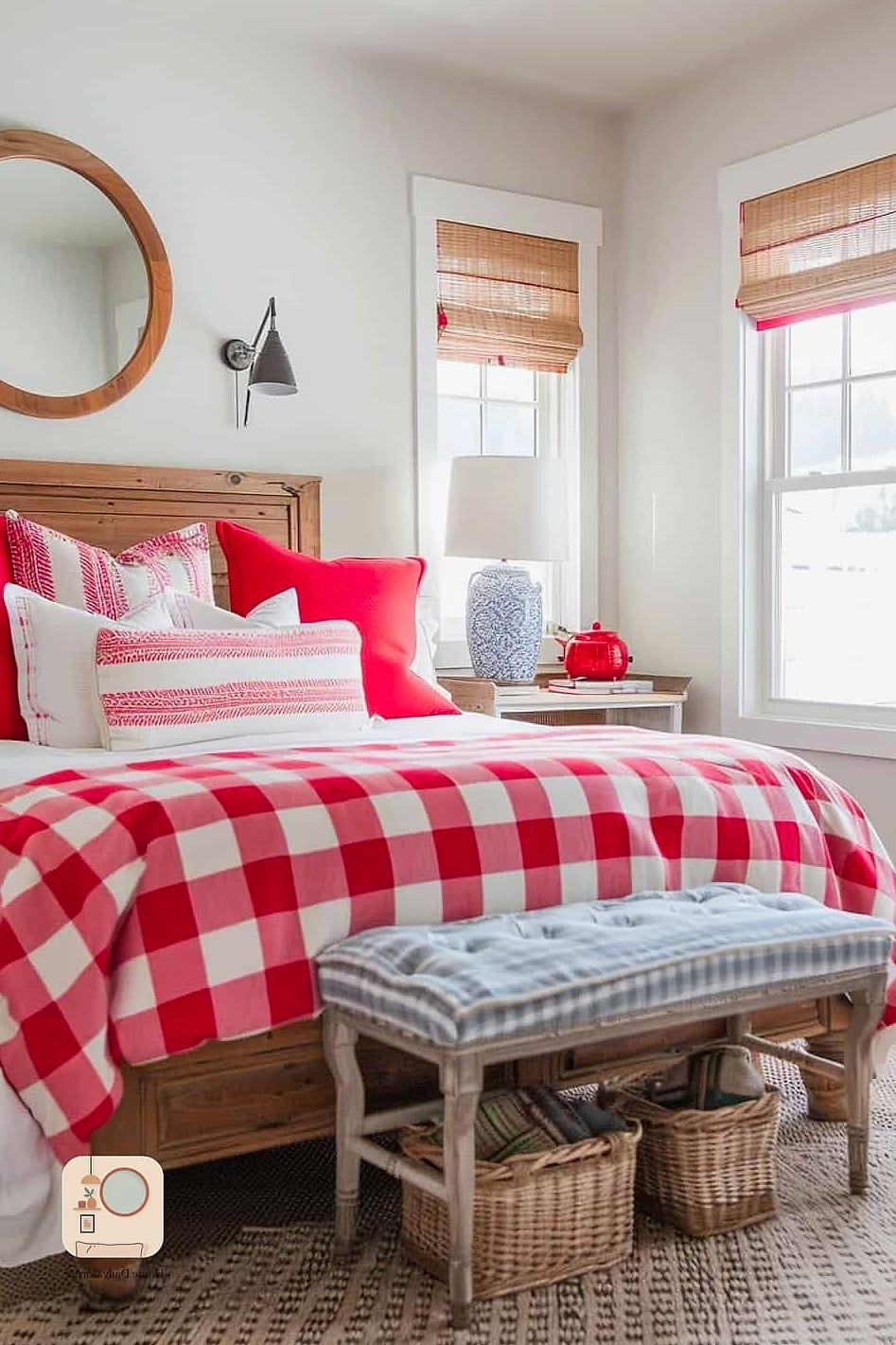 Use a Neutral Base With Punchy Preppy Accents