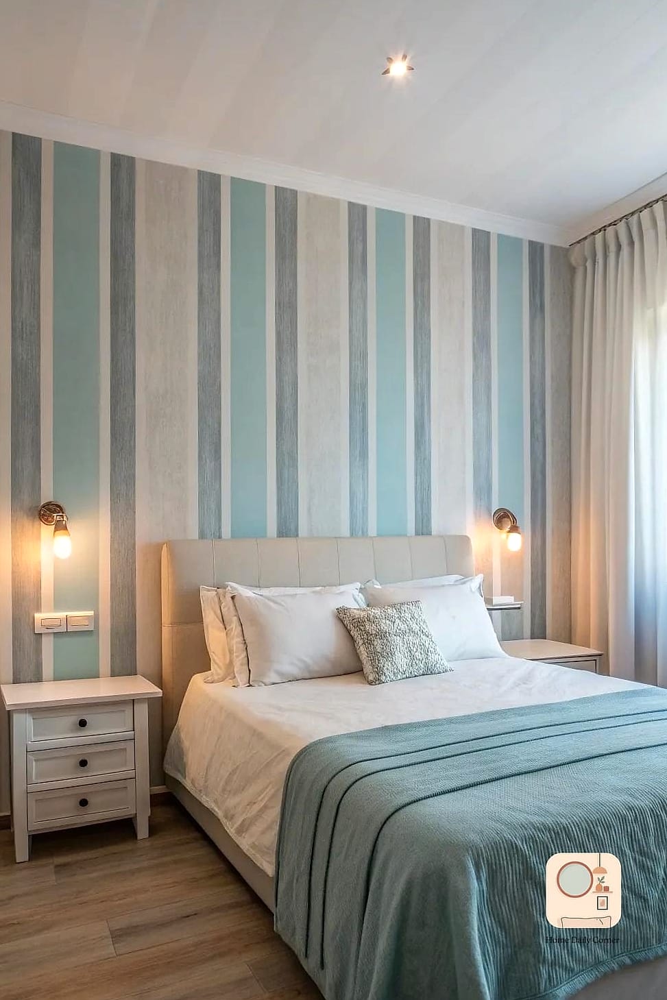 Vertical Striped Wallpaper